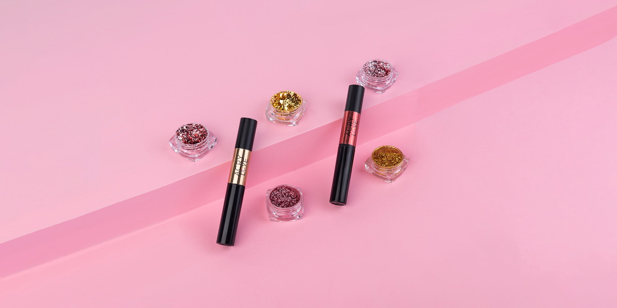 efectos de colores para uñas acrilicas o manicura de la marca acry love